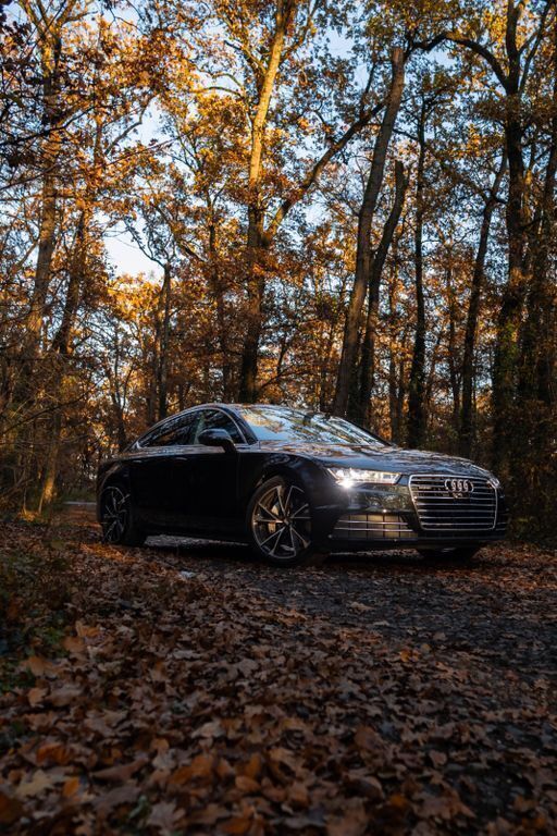 Schwarz Gebraucht 2016 Audi A7 Sportback Kleinwagen | 23.500 € (Fairer Preis) - Bild 1/4