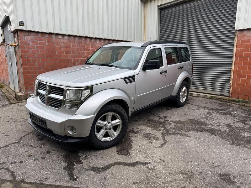 Gebraucht Dodge Nitro 177 PS (130 kW) 2009 Silber SUV