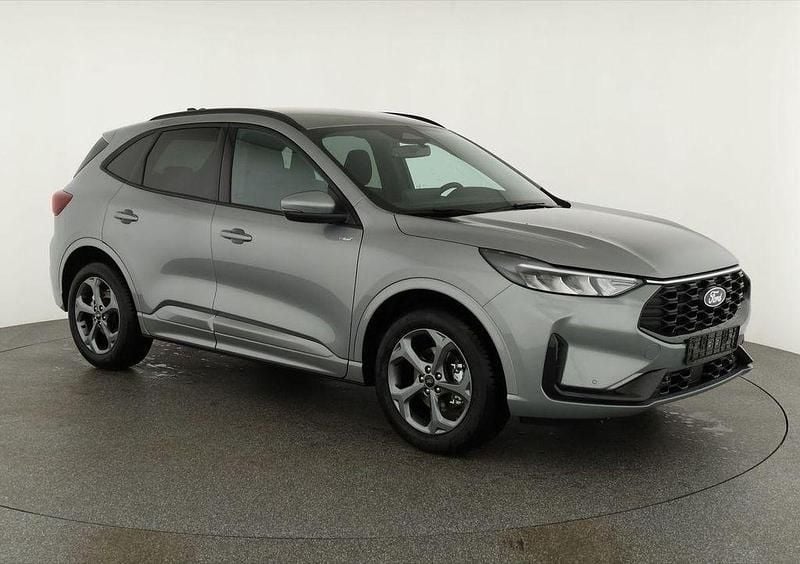 Neu Ford Kuga ST-Line 186 PS (136 kW) 2026 Silber SUV