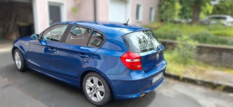 Gebraucht BMW 116 122 PS (89 kW) 2008 Blau Kleinwagen