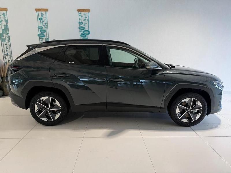 Neu Hyundai Tucson GO! 150 PS (110 kW) 2025 Cypress green pearl SUV