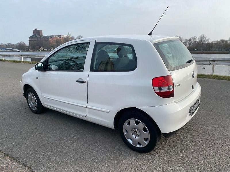 Second-hand VW Fox 54 CP (39 kW) 2010 Alb Hatchback