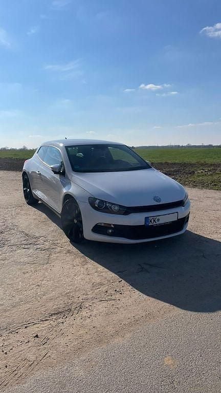 Weiß Gebraucht 2012 VW Scirocco Coupé | 9.000 € (Fairer Preis) - Bild 1/4