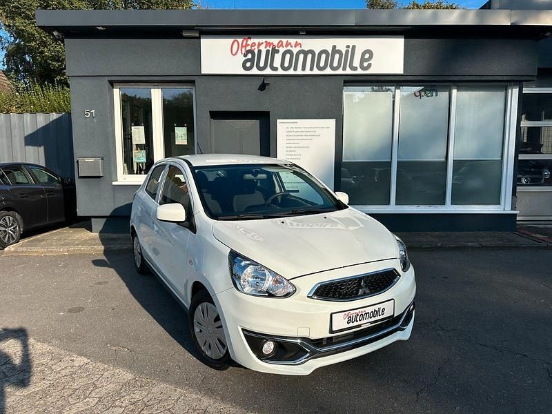 Weiß Gebraucht 2018 Mitsubishi Space Star Basis Kleinwagen | 7.450 € (Fairer Preis) - Bild 1/4