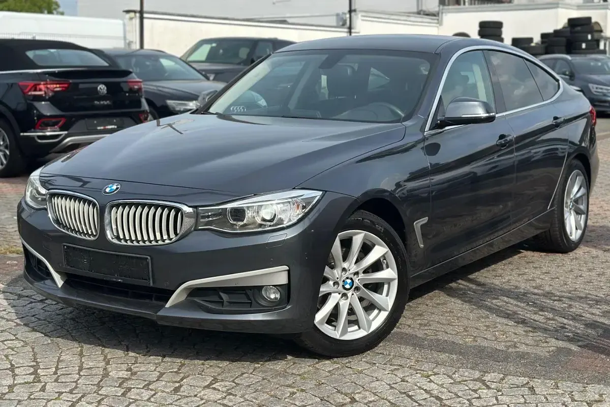 Gebraucht BMW 320 Comfort Edition 184 PS (135 kW) 2014 Grau Limousine