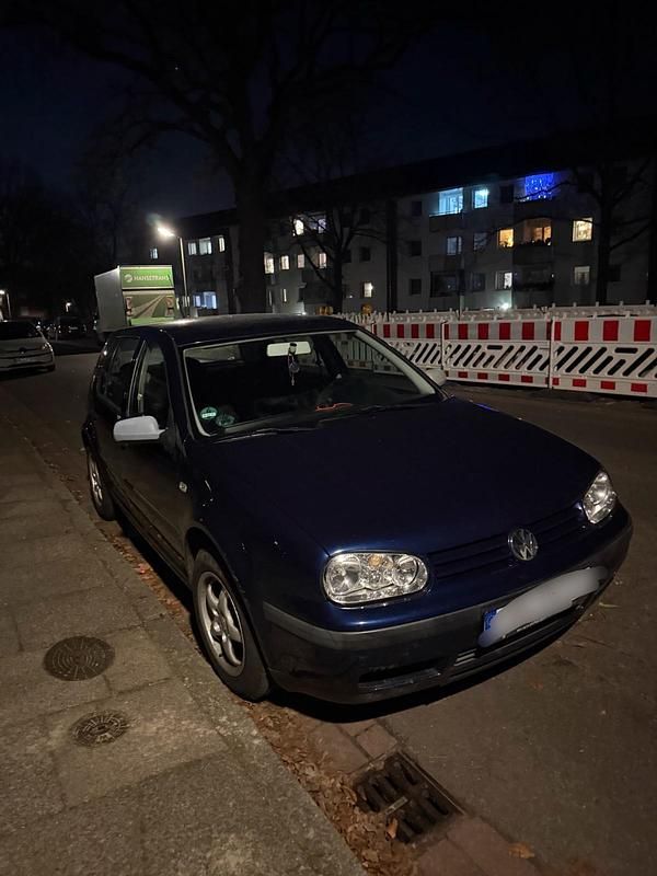 Gebraucht VW Golf IV 75 PS (55 kW) 2001 Blau Kleinwagen