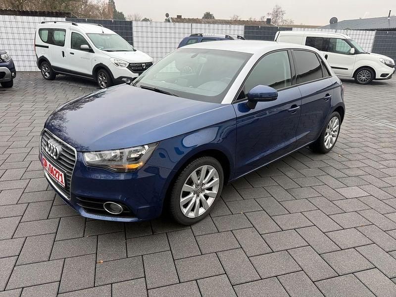 Blau Gebraucht 2014 Audi A1 Sportback Attraction Kleinwagen | 9.995 € (Guter Preis) - Bild 1/4