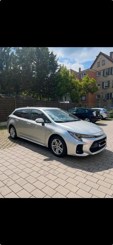Grau Gebraucht 2022 Suzuki Swace Kombi | 16.000 € (Etwas zu teuer) - Bild 1/4