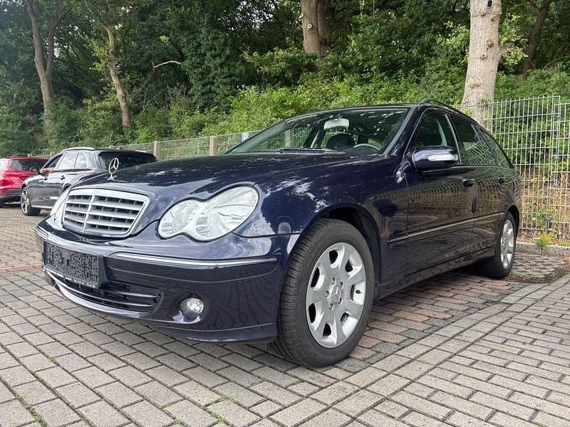 Blau Gebraucht 2007 Mercedes C180 Kombi | 4.999 € (Guter Preis) - Bild 1/4