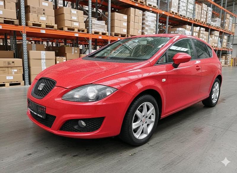 Second-hand Seat Leon Style 105 CP (77 kW) 2010 Roșu Hatchback