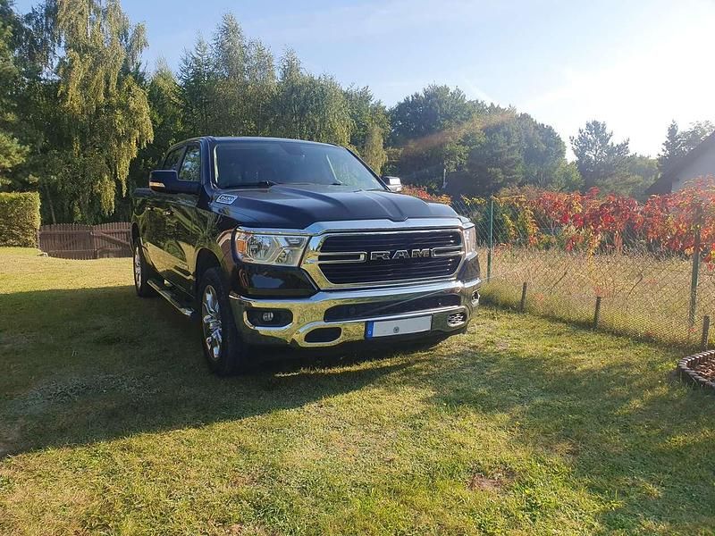 Gebraucht RAM 1500 401 PS (294 kW) 2020 Schwarz Abholung