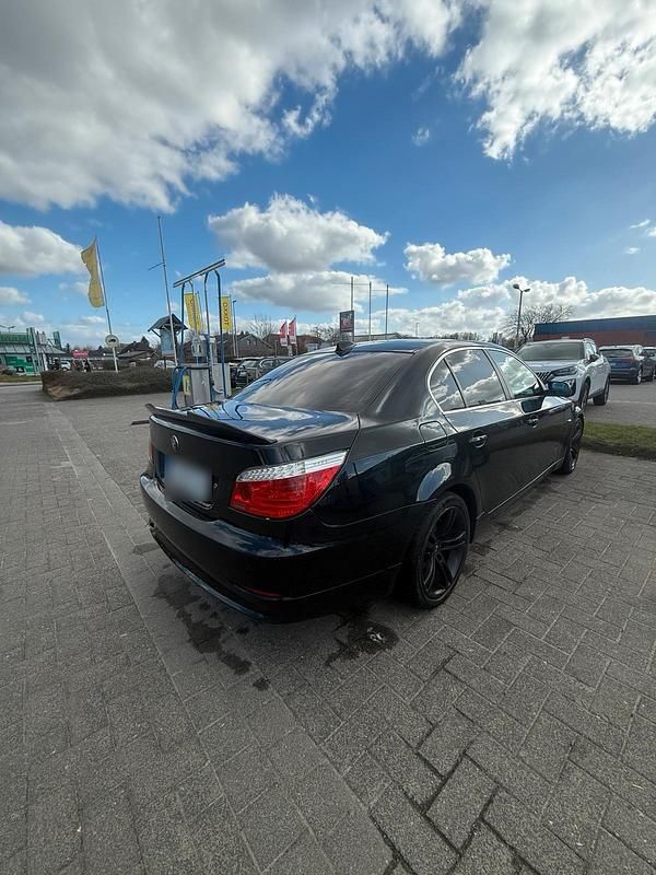 Gebraucht BMW 525 197 PS (144 kW) 2008 Limousine