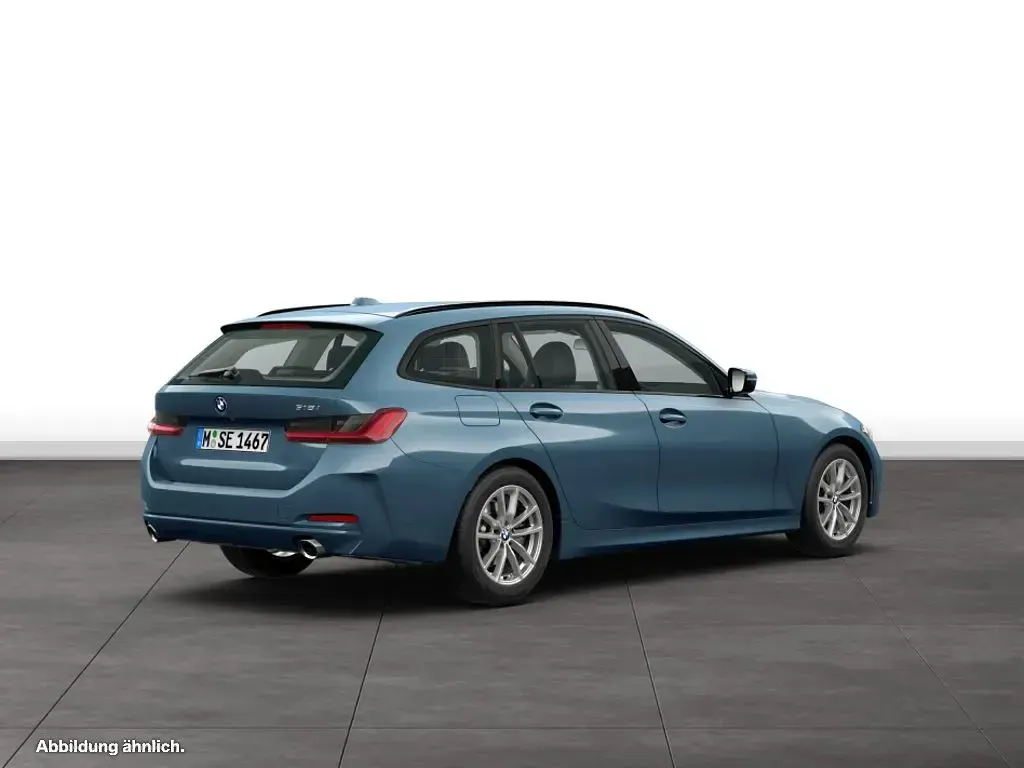 Gebraucht BMW 318 156 PS (114 kW) 2025 Blau Kombi