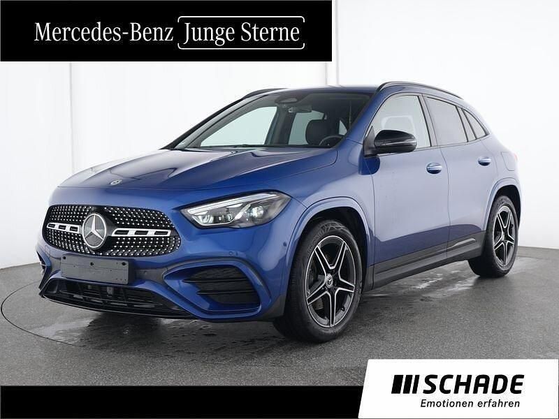 Blau Gebraucht 2024 Mercedes GLA220 AMG line SUV | 44.950 € (Fairer Preis) - Bild 1/4