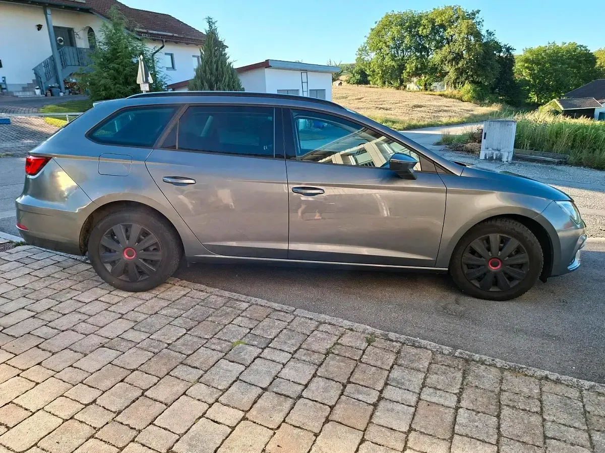 Gebraucht Seat Leon ST FR 150 PS (110 kW) 2018 Grau Kombi