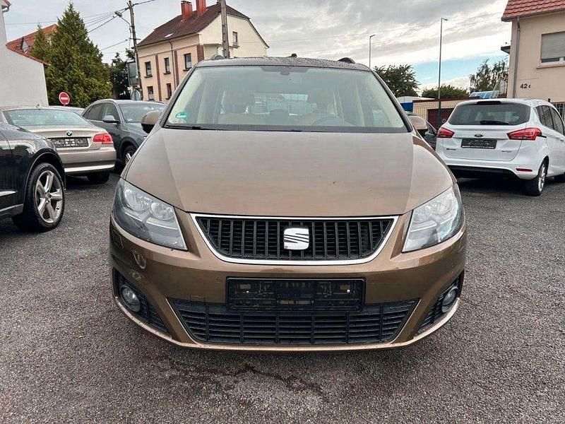 Gebraucht Seat Alhambra Style 150 PS (110 kW) 2011 Gold Van / Kleinbus