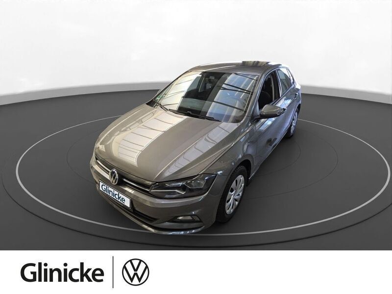 Grau Gebraucht 2020 VW Polo Comfortline Limousine | 16.480 € (Fairer Preis) - Bild 1/3