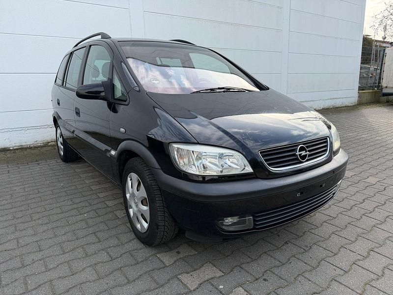 Gebraucht Opel Zafira 125 PS (91 kW) 2002 Schwarz Van / Kleinbus