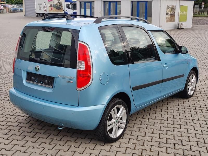 Gebraucht Skoda Roomster 105 PS (77 kW) 2011 Blau Van / Kleinbus