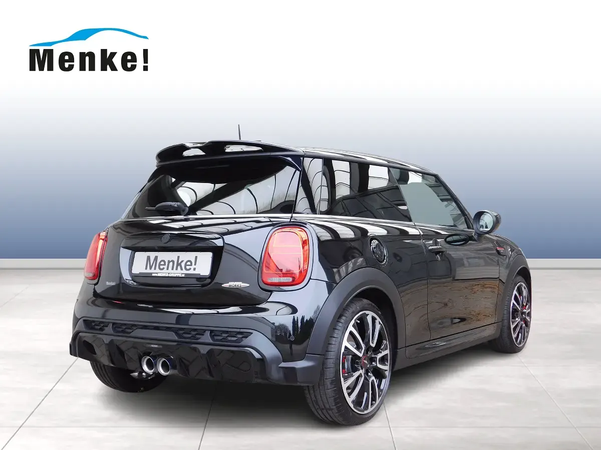 Gebraucht Mini John Cooper Works 231 PS (169 kW) 2021 Schwarz Kleinwagen