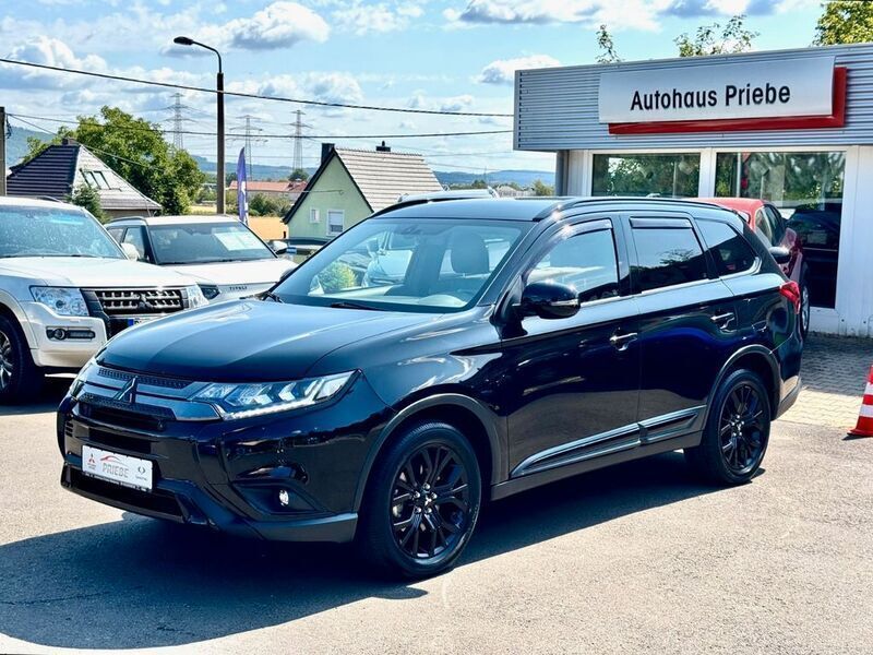 Schwarz Gebraucht 2019 Mitsubishi Outlander Active SUV | 22.990 € (Etwas zu teuer) - Bild 1/4