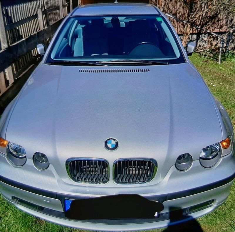 Gebraucht BMW 318 2001 Grau Coupé