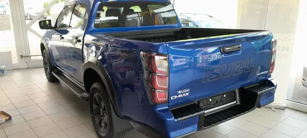 Neu Isuzu D-Max 163 PS (119 kW) 2026 Blau Pickup