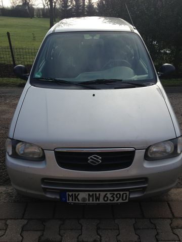 Silber metallic Gebraucht 2004 Suzuki Alto Club Kleinwagen | 2.300 € (Teuer) - Bild 1/4
