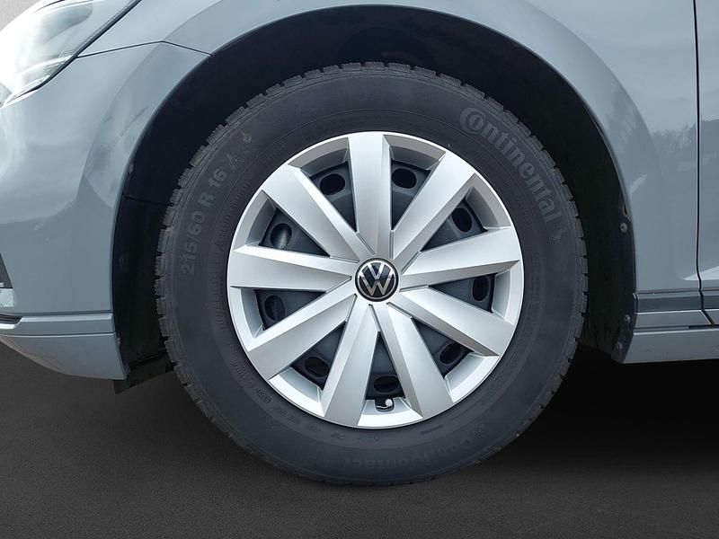 Gebraucht VW Passat Conceptline 150 PS (110 kW) 2022 Grau Kombi