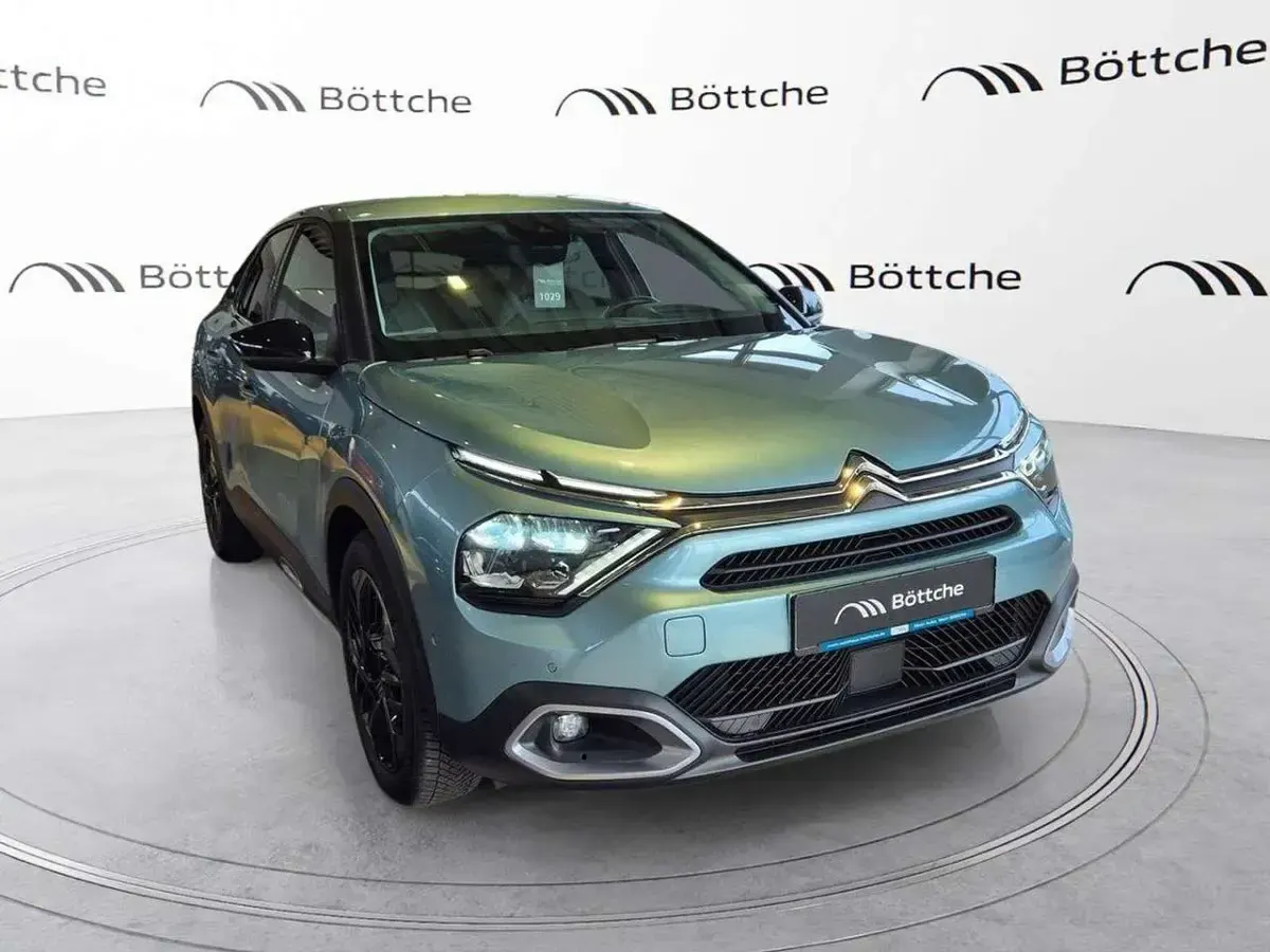Gebraucht Citroën C4 PureTech 131 PS (96 kW) 2023 Lackierung olbia blau/typ auss SUV