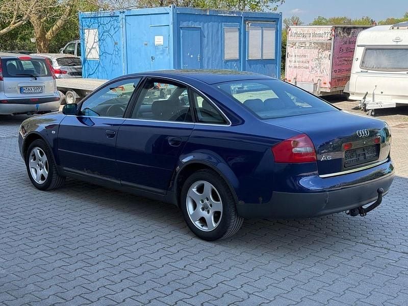 Second-hand Audi A6 150 CP (110 kW) 1999 Albastru Berlinǎ