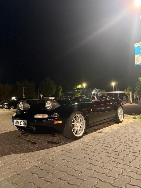 Schwarz Gebraucht 1995 Mazda MX5 Cabrio | 9.999 € - Bild 1/4