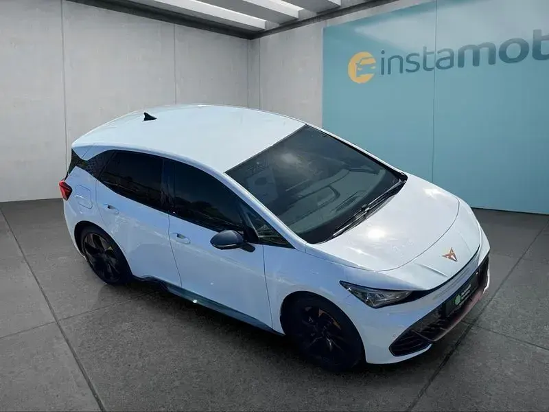 Gebraucht Cupra Born e-Boost 169 kW (231 PS) 2024 Weiß Kleinwagen