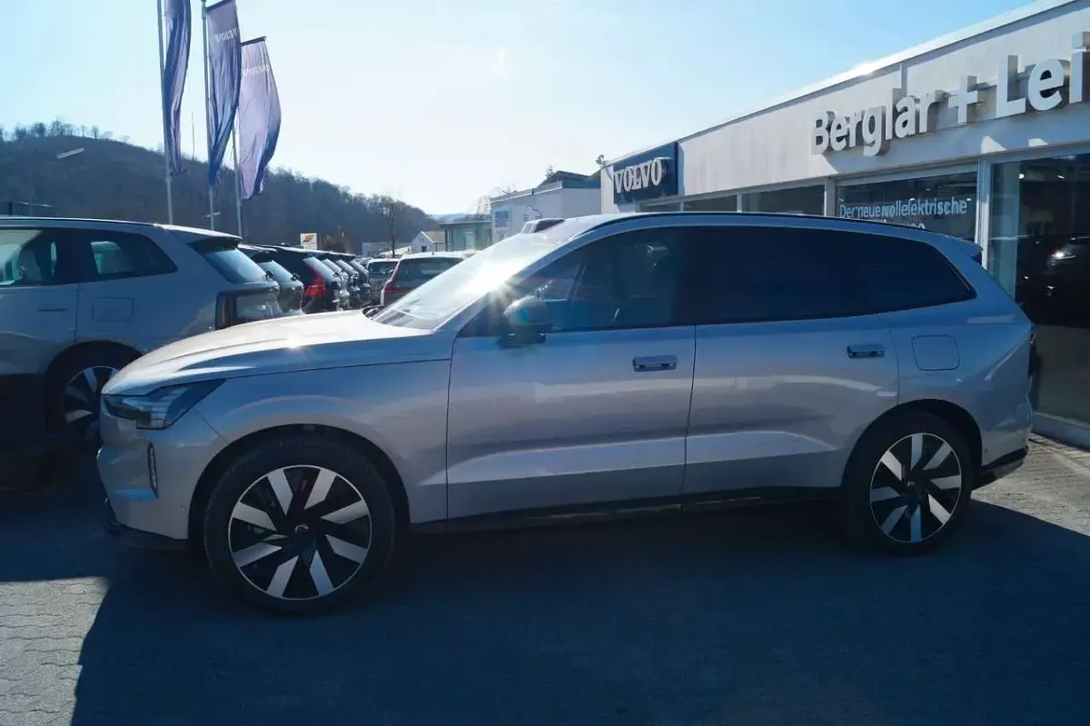 Gebraucht Volvo EX90 Ultra 300 kW (408 PS) 2025 Silber SUV