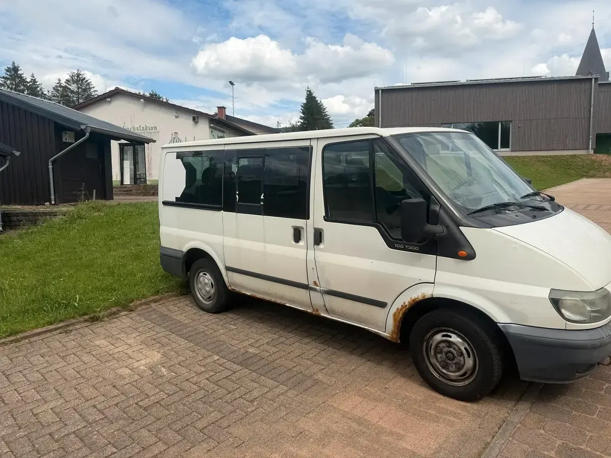 Gebraucht Ford Transit 100 PS (73 kW) 2003 Van / Kleinbus