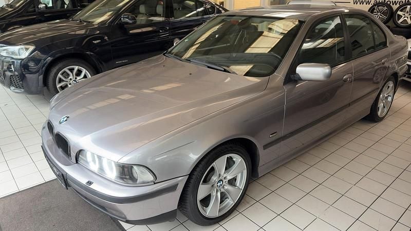 Gebraucht BMW 523 170 PS (125 kW) 2000 Grau Limousine