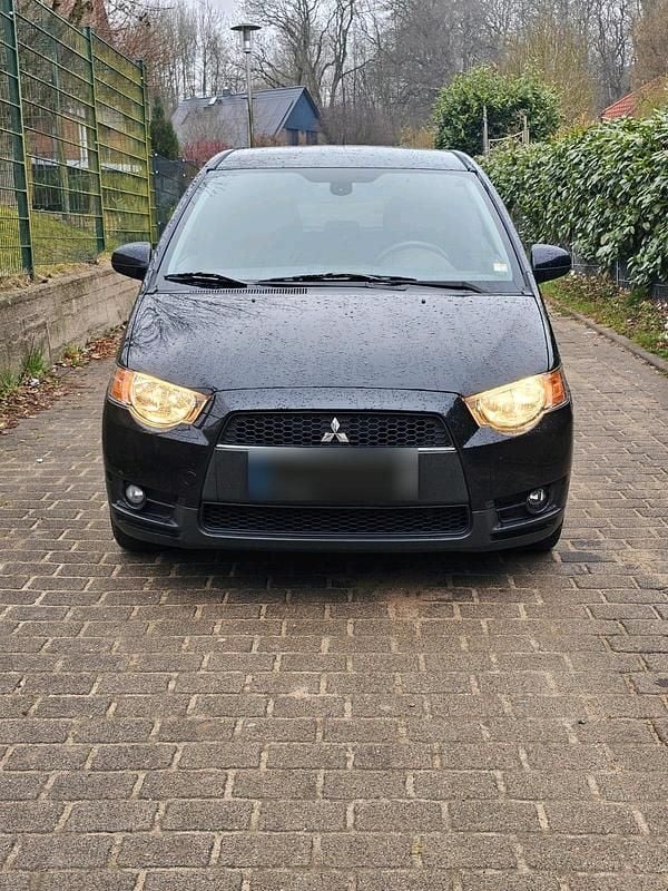 Gebraucht Mitsubishi Colt 95 PS (69 kW) 2010 Schwarz Kleinwagen