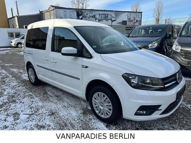 Gebraucht VW Caddy Trendline 102 PS (75 kW) 2016 Weiß Van / Kleinbus