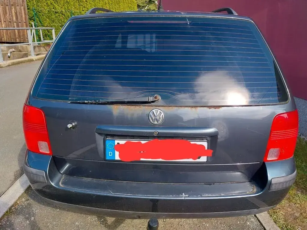 Gebraucht VW Passat Basis 101 PS (74 kW) 1999 Blau Kombi
