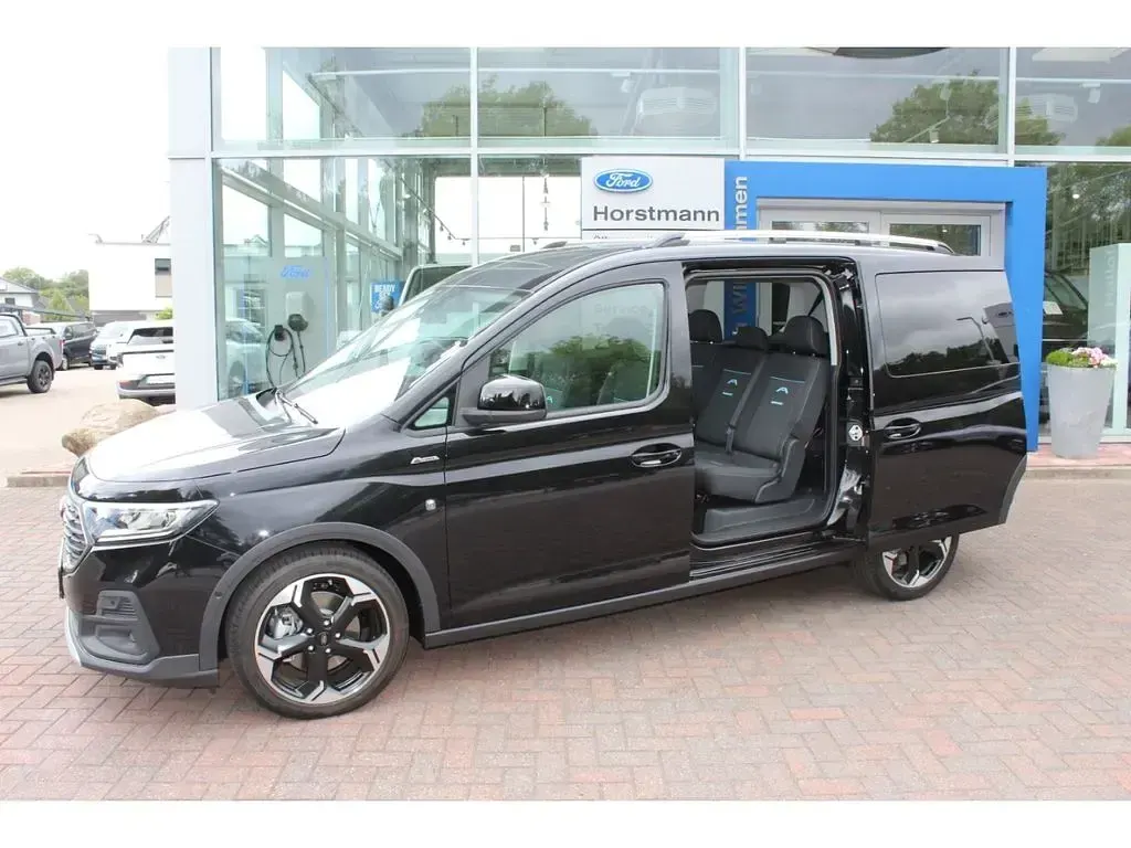 Neu Ford Grand Tourneo Connect Active 122 PS (89 kW) 2026 Schwarz Van / Kleinbus