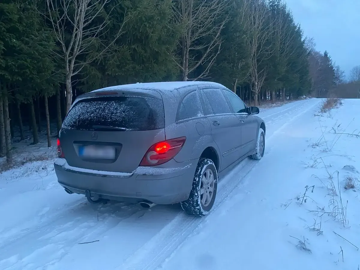 Gebraucht Mercedes R350 272 PS (200 kW) 2008 Grau Kombi