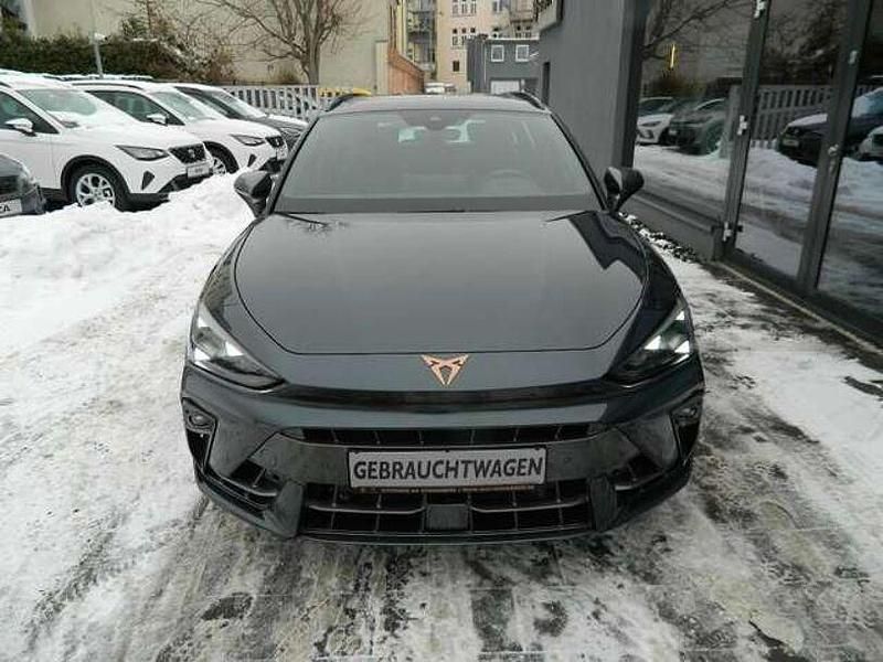 Gebraucht Cupra Leon VZ3 333 PS (244 kW) 2024 Magnetic grau metallic Kombi