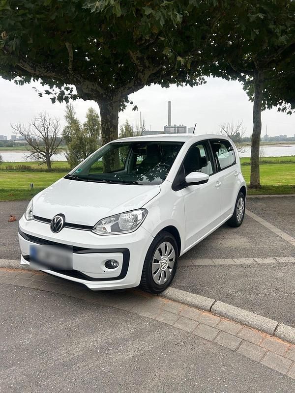 Weiß Gebraucht 2021 VW up! Kleinwagen | 9.400 € - Bild 1/4