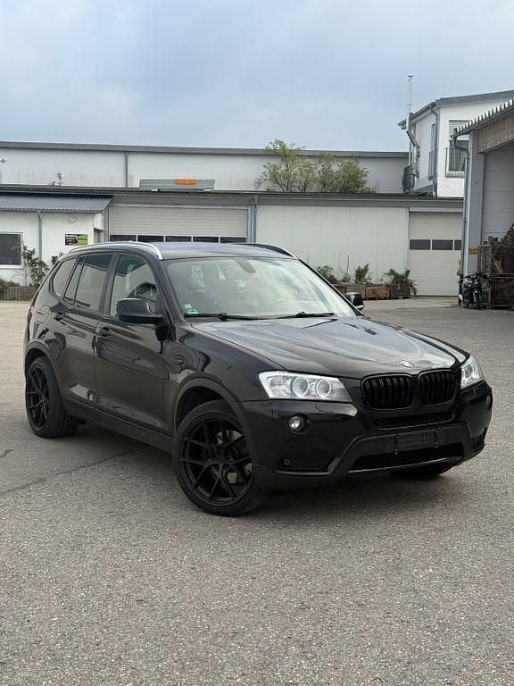 Schwarz Gebraucht 2012 BMW X3 SUV | 10.000 € (Fairer Preis) - Bild 1/4
