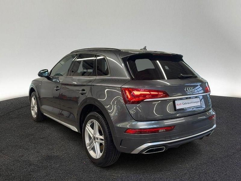 Gebraucht Audi Q5 Ambiente 204 PS (150 kW) 2022 Daytonagrau perleffekt SUV