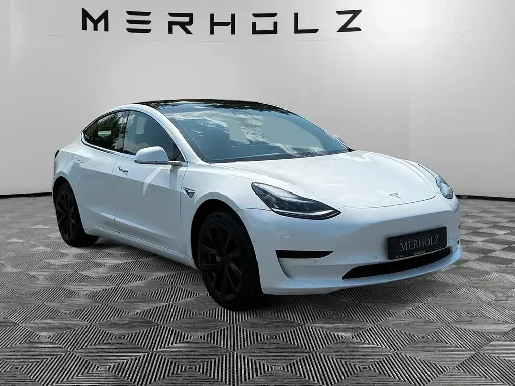 Gebraucht Tesla Model 3 Standard Range Plus 225 kW (306 PS) 2020 Weiß Limousine