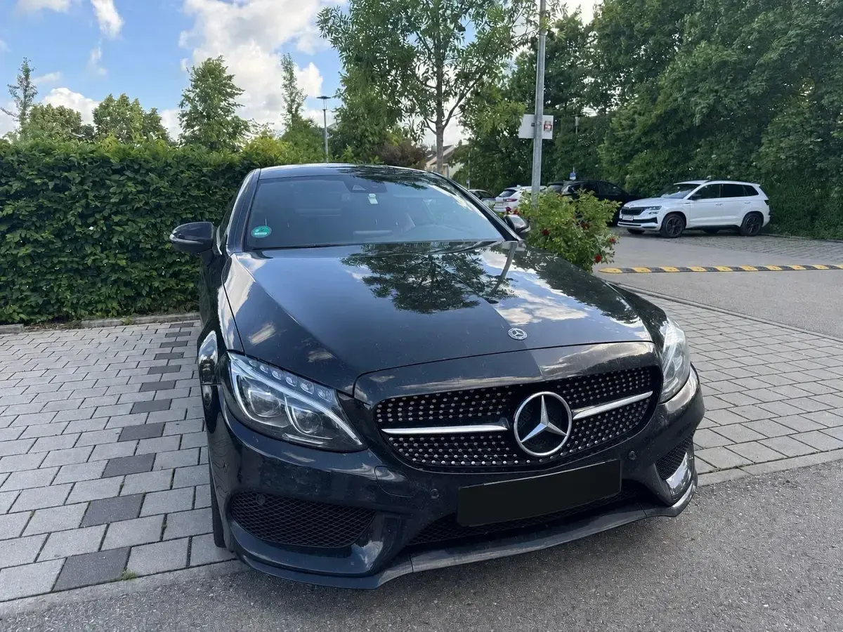 Gebraucht Mercedes C300 AMG line 245 PS (180 kW) 2017 Schwarz Coupé