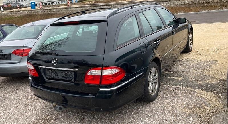 Usata Mercedes E320 204 CV (150 kW) 2004 Nero Station wagon