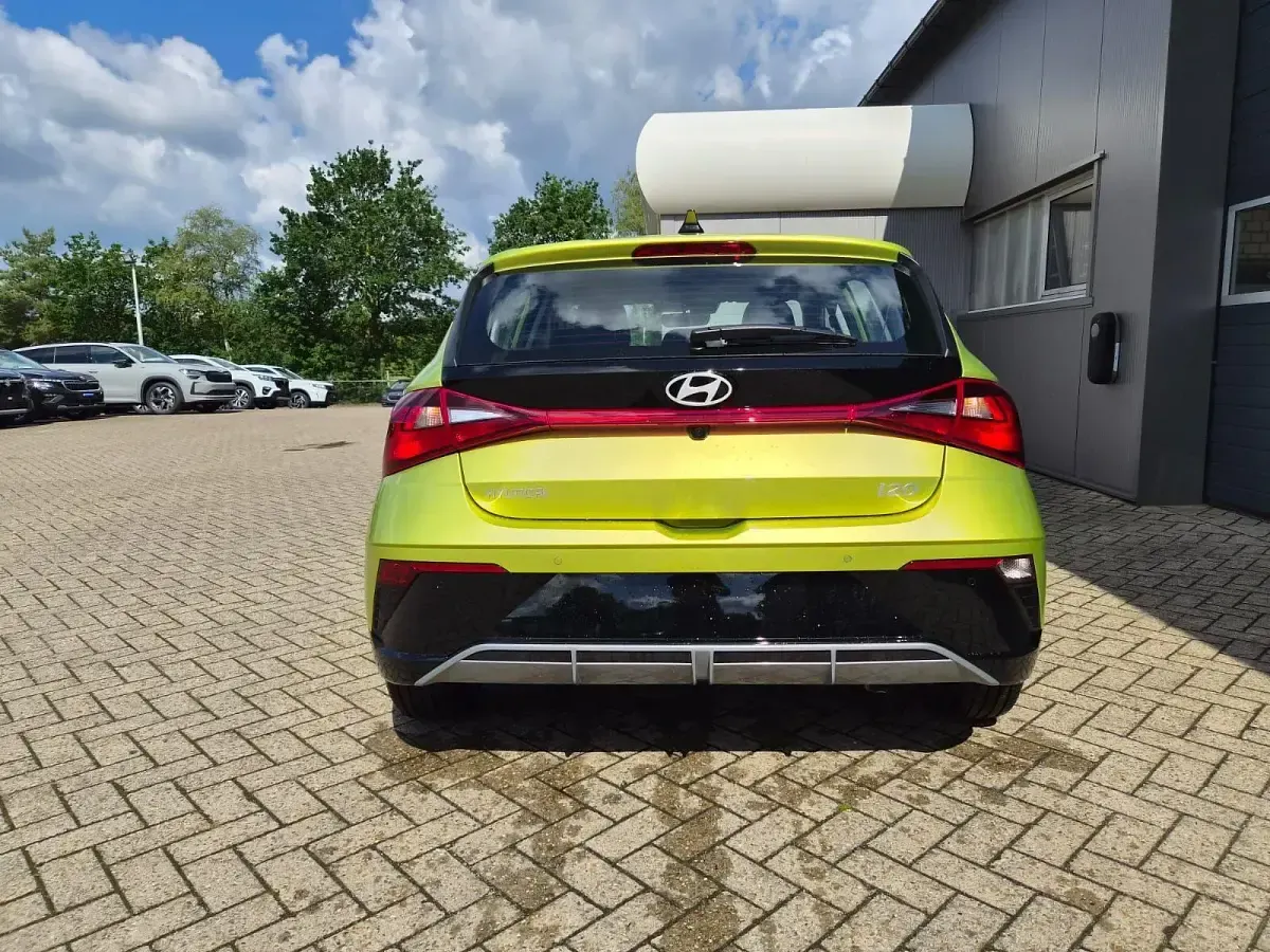 Neu Hyundai i20 90 PS (66 kW) 2026 Lucid lime Kleinwagen