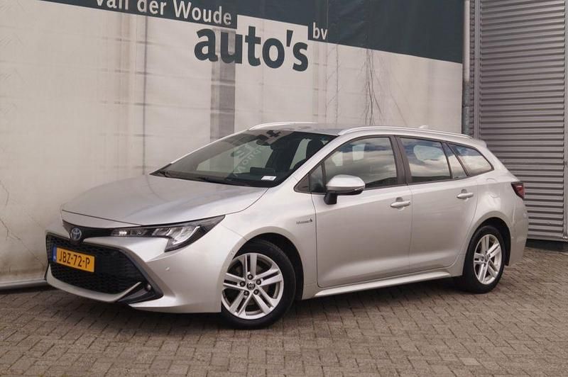 Gebraucht Toyota Corolla 98 PS (72 kW) 2020 Grau Kombi